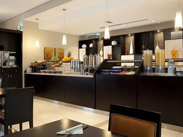 Holiday Inn Express Dubai, Jumeirah, An Ihg Hotel