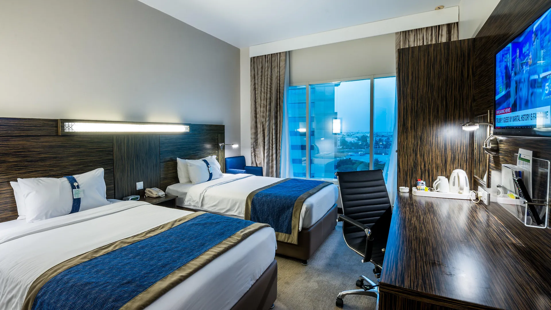 Holiday Inn Express Dubai, Jumeirah, An Ihg Hotel