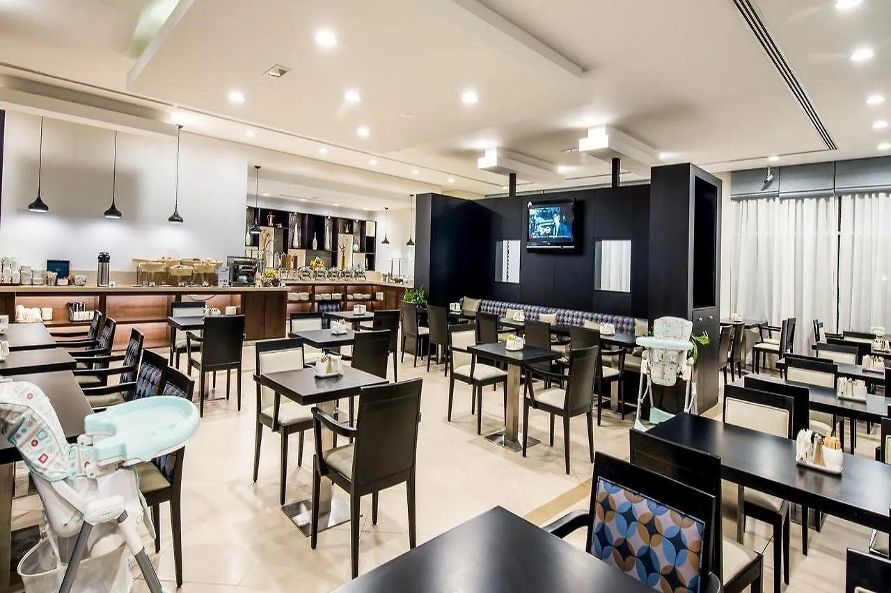 Hotel Holiday Inn Express Dubai, Jumeirah By Ihg