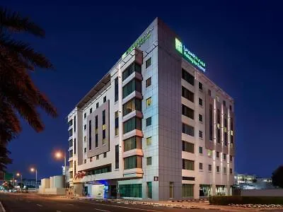 Holiday Inn Express Dubai, Jumeirah By Ihg Hotel Dubai