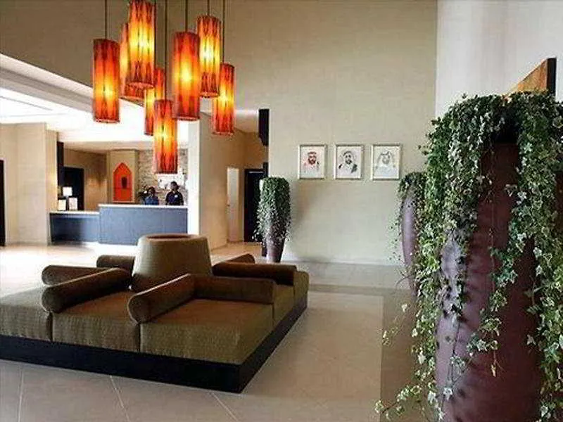 Holiday Inn Express Dubai, Jumeirah By Ihg 3*, Dubai