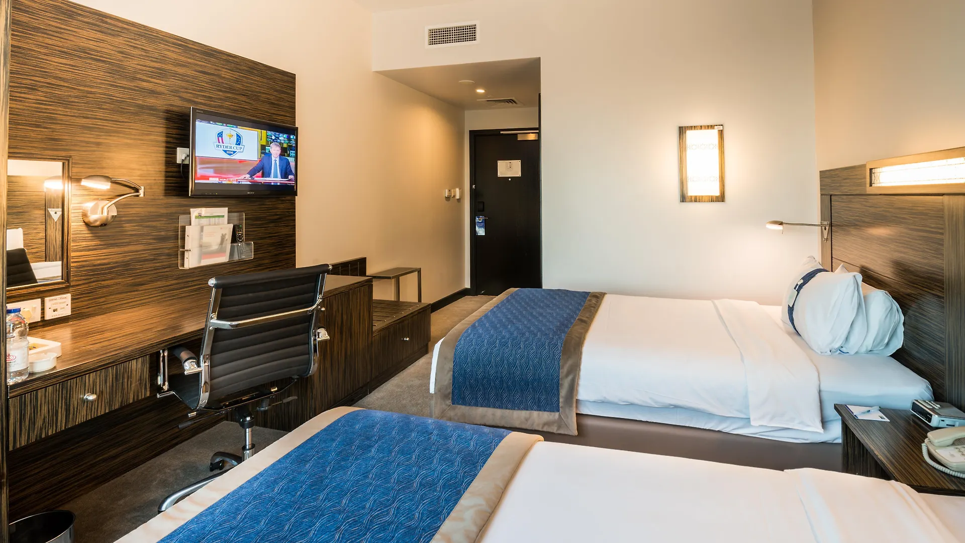 Holiday Inn Express Dubai, Jumeirah By Ihg Spojené arabské emiráty