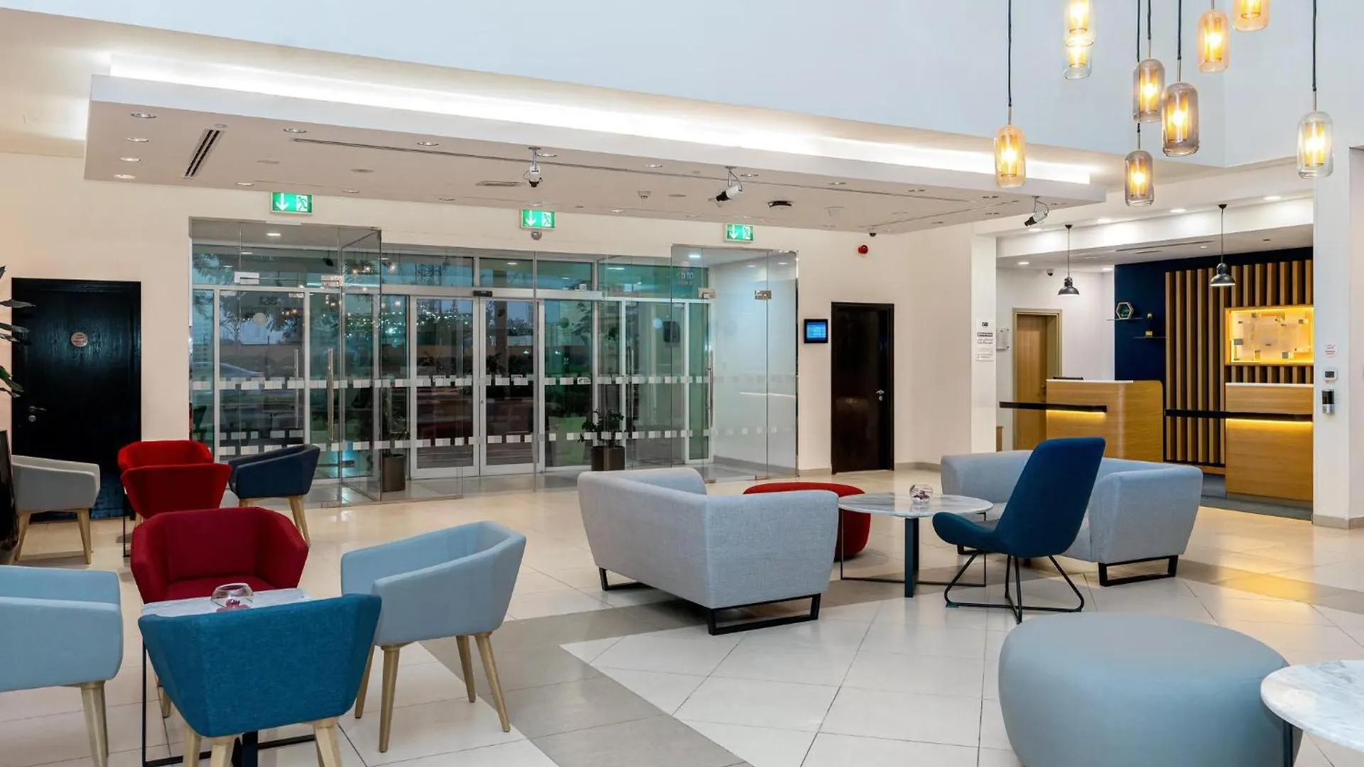 Holiday Inn Express Dubai, Jumeirah By Ihg 3*, Dubaj Spojené arabské emiráty